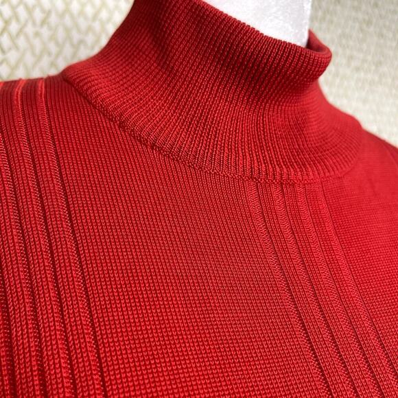 Vintage Evan-Picone 100% Silk Knit Red Mock Neck Short Sleeve Top Size L - Picture 3 of 9